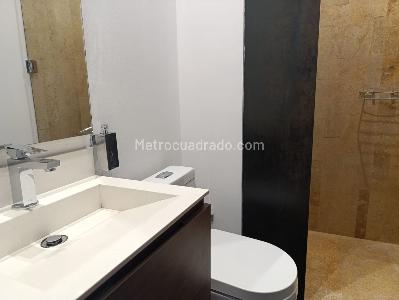 Apartamento en arriendo en El Poblado, Medellín · foto 19 de 20
