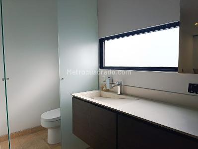 Apartamento en arriendo en El Poblado, Medellín · foto 20 de 20