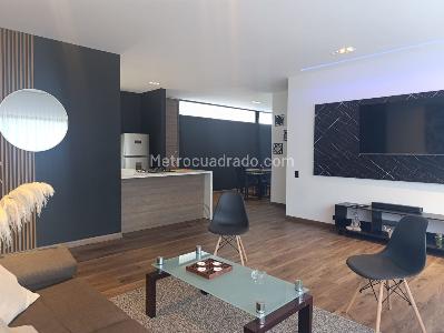 Apartamento en arriendo en El Poblado, Medellín · foto 2 de 20