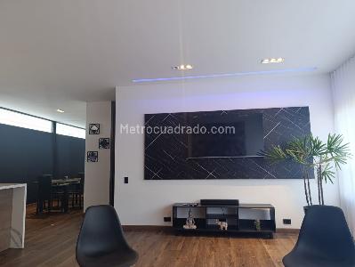 Apartamento en arriendo en El Poblado, Medellín · foto 8 de 20