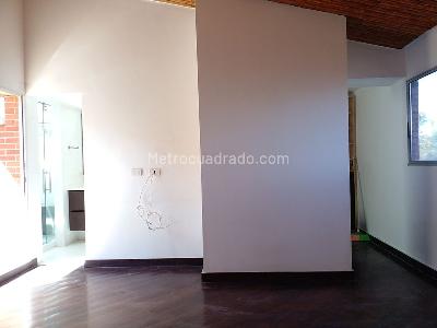 Apartamento de 3 alcobas en arriendo en San Lucas, Medellín, 180 m² · foto 14 de 20
