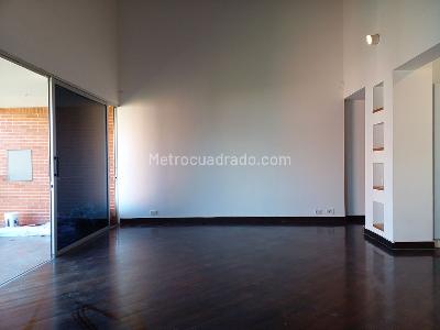 Apartamento de 3 alcobas en arriendo en San Lucas, Medellín, 180 m² · foto 2 de 20