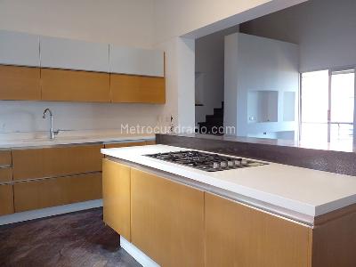 Apartamento de 3 alcobas en arriendo en San Lucas, Medellín, 180 m² · foto 5 de 20