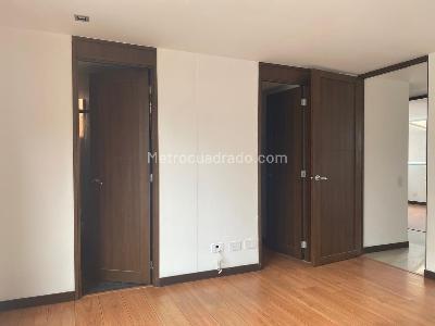 Apartamento de 3 alcobas en arriendo en El Poblado, Medellín, 154 m² · foto 13 de 19