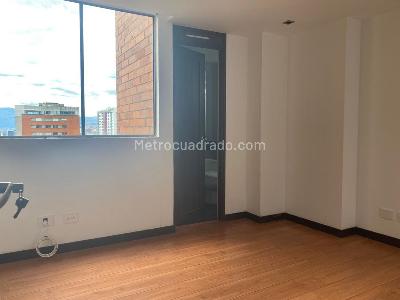 Apartamento de 3 alcobas en arriendo en El Poblado, Medellín, 154 m² · foto 15 de 19