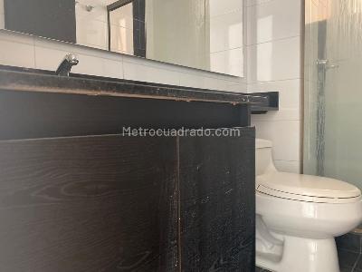 Apartamento de 3 alcobas en arriendo en El Poblado, Medellín, 154 m² · foto 18 de 19