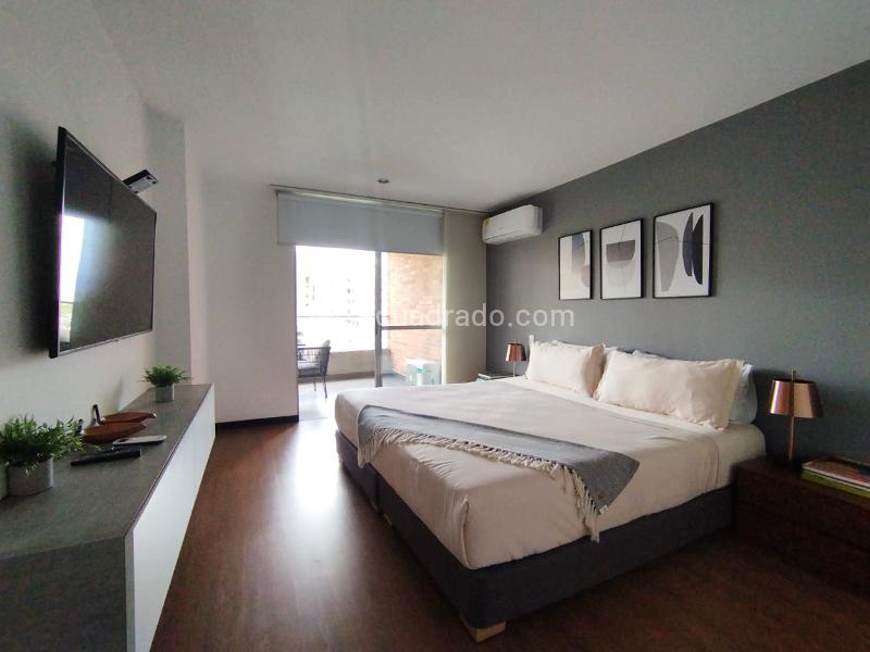 Modern 2BR Apartment with A/C in El Poblado - 7
