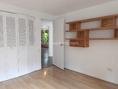 Apartamento de 3 alcobas en arriendo en Los Balsos, Medellín, 130 m² · foto 15 de 20