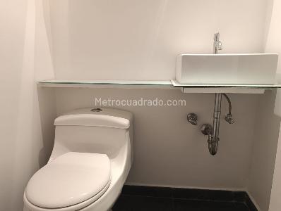 Apartamento de 3 alcobas en arriendo en Los Balsos, Medellín, 130 m² · foto 16 de 20