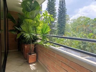 Apartamento de 3 alcobas en arriendo en Los Balsos, Medellín, 130 m² · foto 20 de 20