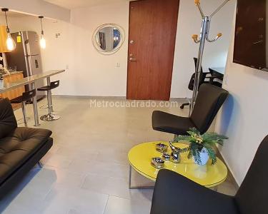 Apartamento de 1 alcoba en arriendo en El Poblado, Medellín, 50 m² · foto 2 de 10