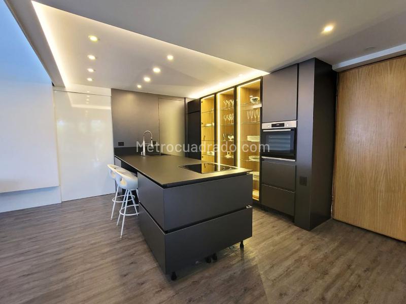 Furnished 3BR Apartment for Rent near Main Park in El Poblado - 8