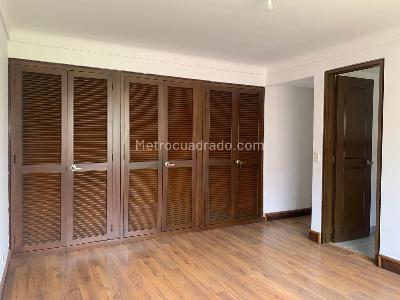 Apartamento en arriendo en El Poblado, Medellín · foto 14 de 19