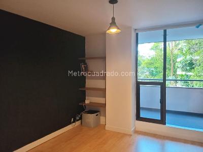 Apartamento de 3 alcobas en arriendo en El Tesoro, Medellín, 145 m² · foto 15 de 18