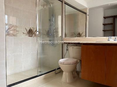 Apartamento de 3 alcobas en arriendo en El Poblado, Medellín, 114 m² · foto 19 de 19
