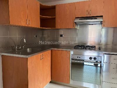 Apartamento de 3 alcobas en arriendo en El Poblado, Medellín, 114 m² · foto 5 de 19