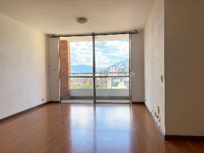 Apartamento de 3 alcobas en arriendo en El Poblado, Medellín, 90 m² · foto 3 de 18