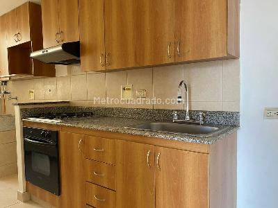 Apartamento de 3 alcobas en arriendo en El Poblado, Medellín, 90 m² · foto 7 de 18
