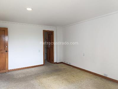 Apartamento en venta en El Poblado, Medellín · foto 10 de 20