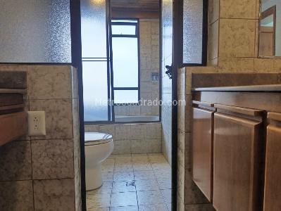 Apartamento en venta en El Poblado, Medellín · foto 19 de 20