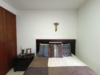 Apartamento de 3 alcobas en arriendo en Los Naranjos, Medellín, 100 m² · foto 15 de 20