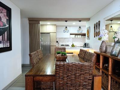 Apartamento de 3 alcobas en arriendo en Los Naranjos, Medellín, 100 m² · foto 4 de 20