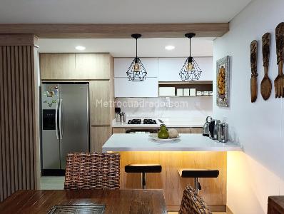 Apartamento de 3 alcobas en arriendo en Los Naranjos, Medellín, 100 m² · foto 5 de 20