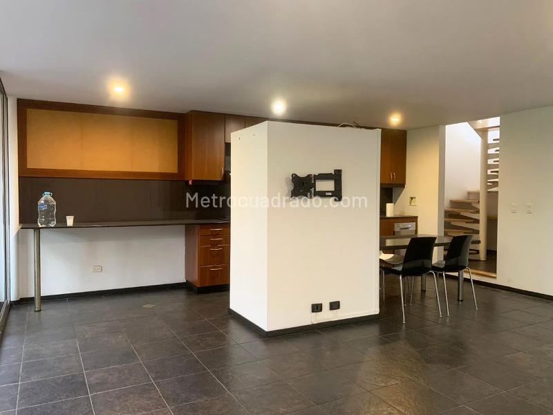 1BR Studio in Exclusive El Poblado - 3