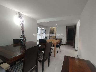 Apartamento en venta en El Poblado, Medellín · foto 5 de 13