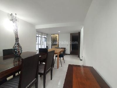 Apartamento en venta en El Poblado, Medellín · foto 7 de 13