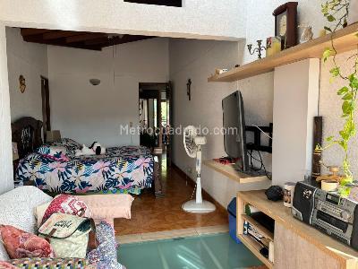 Casa de 4 alcobas en venta en Envigado, Envigado, 280 m² · foto 10 de 17