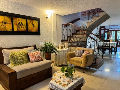 Casa de 4 alcobas en venta en Envigado, Envigado, 280 m² · foto 2 de 17