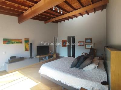 Casa de 4 alcobas en venta en El Poblado, Medellín, 367 m² · foto 11 de 18
