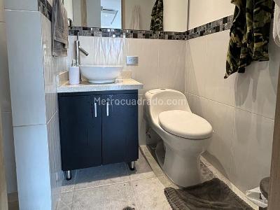 Apartamento de 3 alcobas en venta en Patio Bonito, Medellín, 172 m² · foto 15 de 15