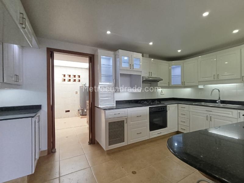 3BR House with Fireplace in El Poblado (Gated Unit) - 7