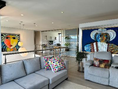 Apartamento de 2 alcobas en venta en El Poblado, Medellín, 210 m² · foto 9 de 20