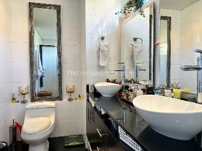 Apartamento en venta en El Poblado, Medellín · foto 18 de 20