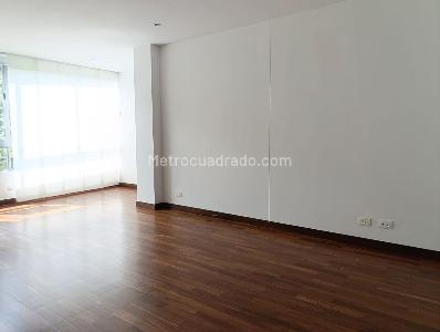 Apartamento de 3 alcobas en venta en Los Balsos, Medellín, 244 m² · foto 9 de 19
