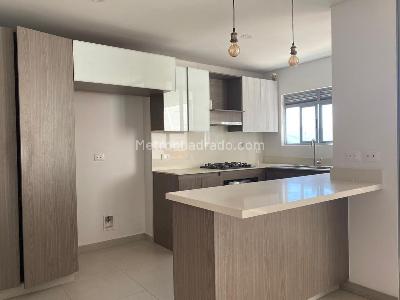 Apartamento de 3 alcobas en venta en Envigado, Envigado, 138 m² · foto 11 de 19