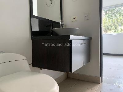 Apartamento de 1 alcoba en arriendo en Alejandría, Medellín, 55 m² · foto 11 de 11