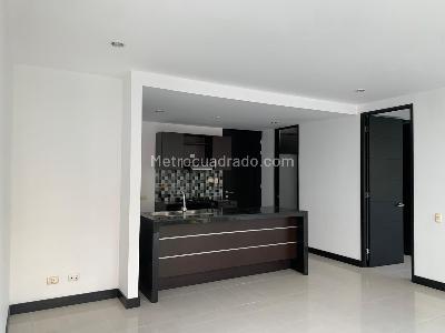 Apartamento de 1 alcoba en arriendo en Alejandría, Medellín, 55 m² · foto 2 de 11