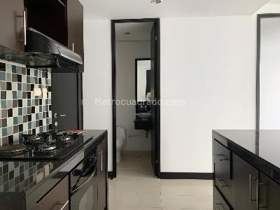 Apartamento de 1 alcoba en arriendo en Alejandría, Medellín, 55 m² · foto 4 de 11