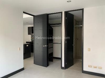 Apartamento de 1 alcoba en arriendo en Alejandría, Medellín, 55 m² · foto 9 de 11