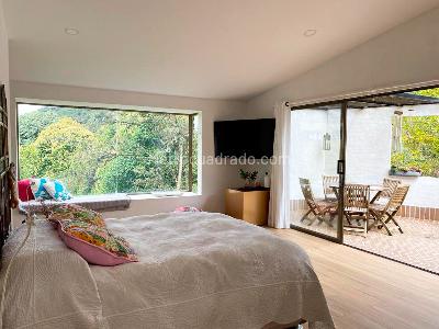 Casa de 3 alcobas en venta en Envigado, Envigado, 310 m² · foto 9 de 17