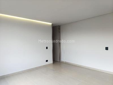 Apartamento en venta en El Poblado, Medellín · foto 14 de 20