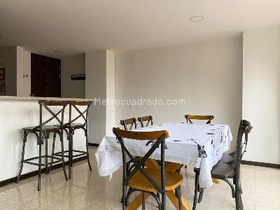 Apartamento de 2 alcobas en arriendo en Envigado, Envigado, 80 m² · foto 4 de 19