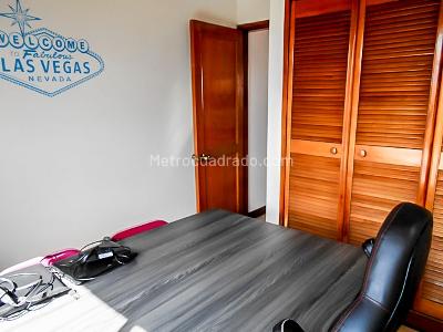Casa de 3 alcobas en venta en Envigado, Envigado, 210 m² · foto 13 de 19