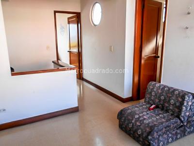 Casa de 3 alcobas en venta en Envigado, Envigado, 210 m² · foto 15 de 19