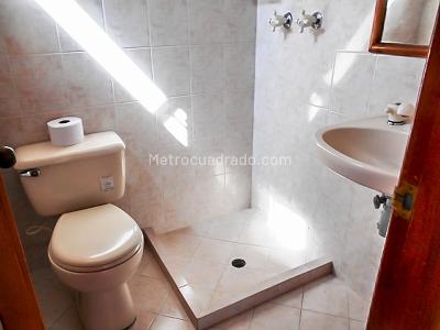 Casa de 3 alcobas en venta en Envigado, Envigado, 210 m² · foto 17 de 19