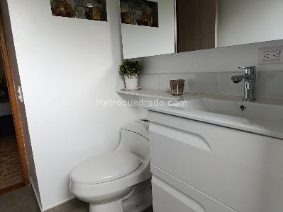 Apartamento en venta en El Poblado, Medellín · foto 17 de 20